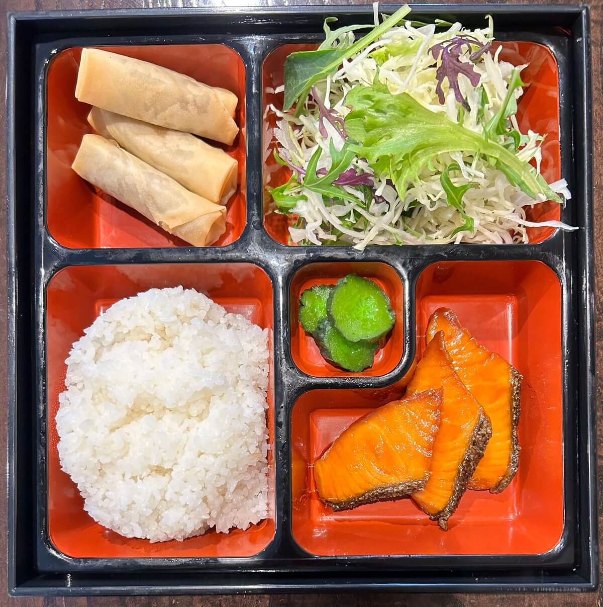 Teriyaki-Bento (Chicken – Tofu – Salmon(+$2))